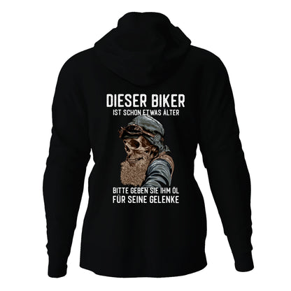 Kapuzenjacke Dieser Biker ist schon etwas älter ...